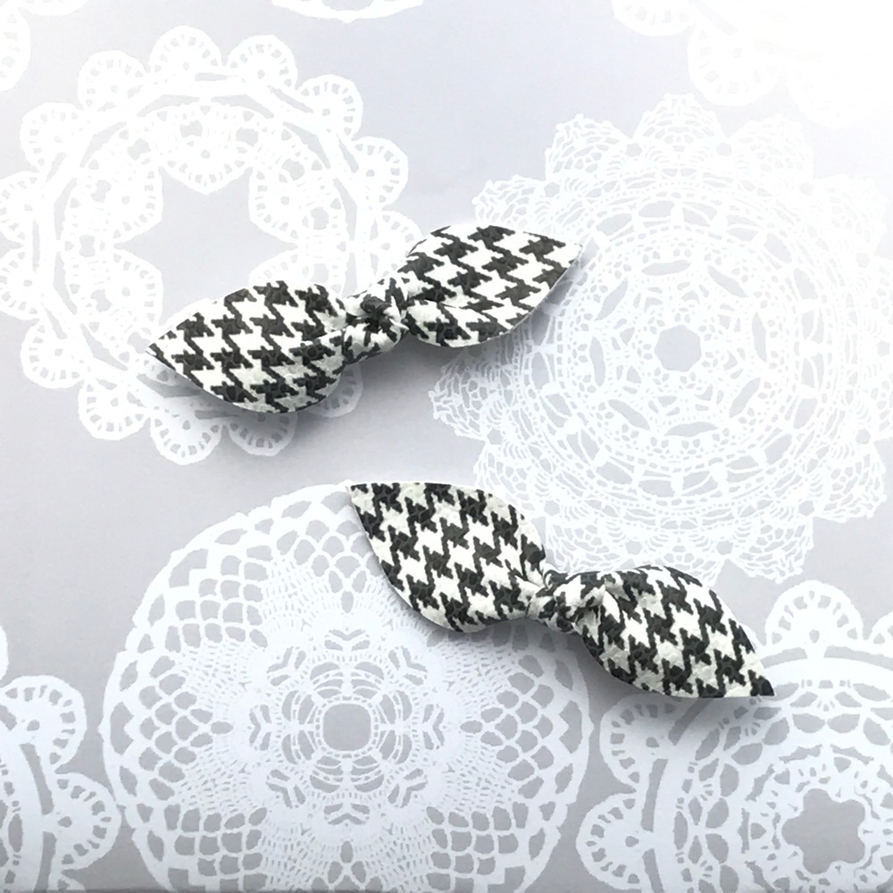 Charlotte Bow - Houndstooth